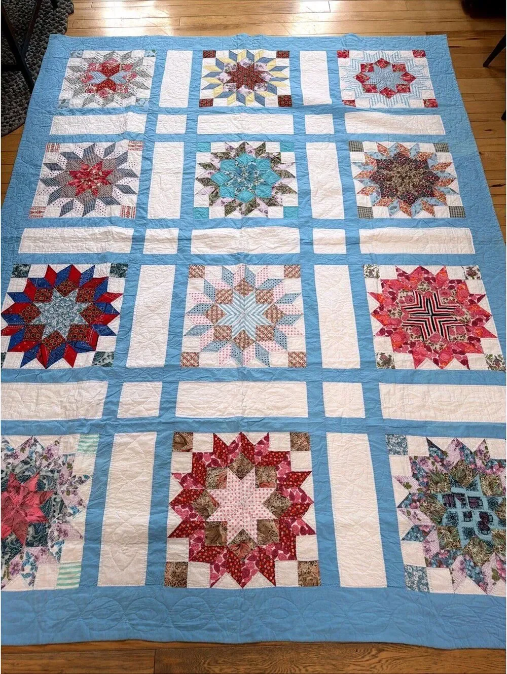 Antique Quilt Hand Pieced Hand Quilted Intricate carpenter Star beautiful Ex Con